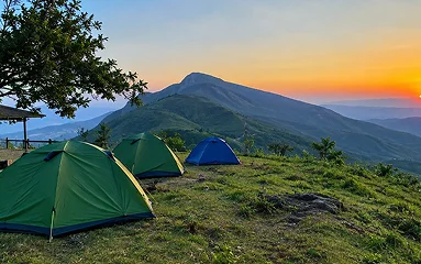 weekend-tent-stay-near-deomali-peak-a-perfect-nature-escape-in-koraput