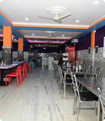 Relaxed Dining Space